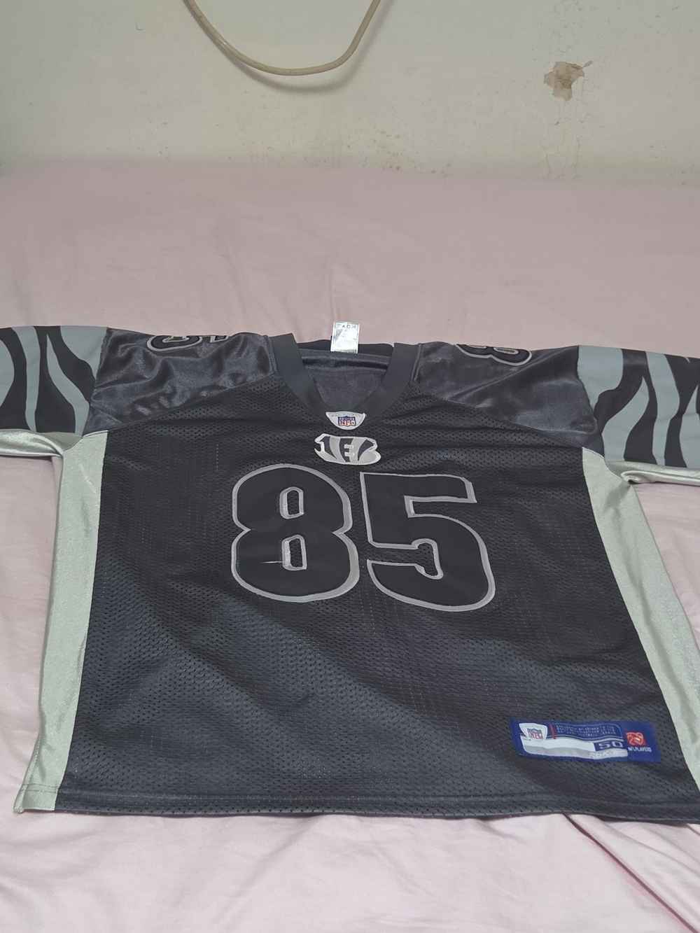 Reebok Cincinnati Bengals Chad Ochocinco Johnson 85 NFL Football Jersey 50